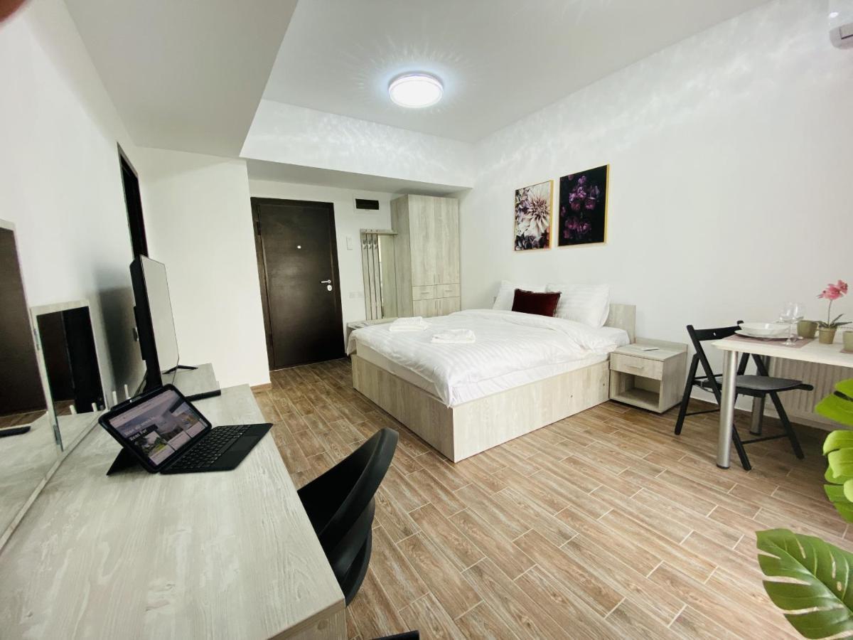 New City Studios With Balcony Бухарест Екстер'єр фото