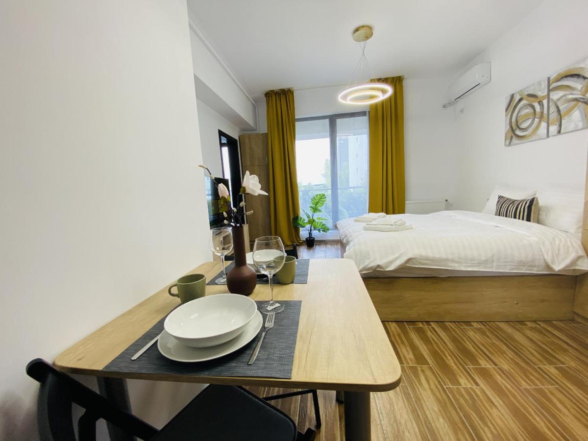 New City Studios With Balcony Бухарест Екстер'єр фото