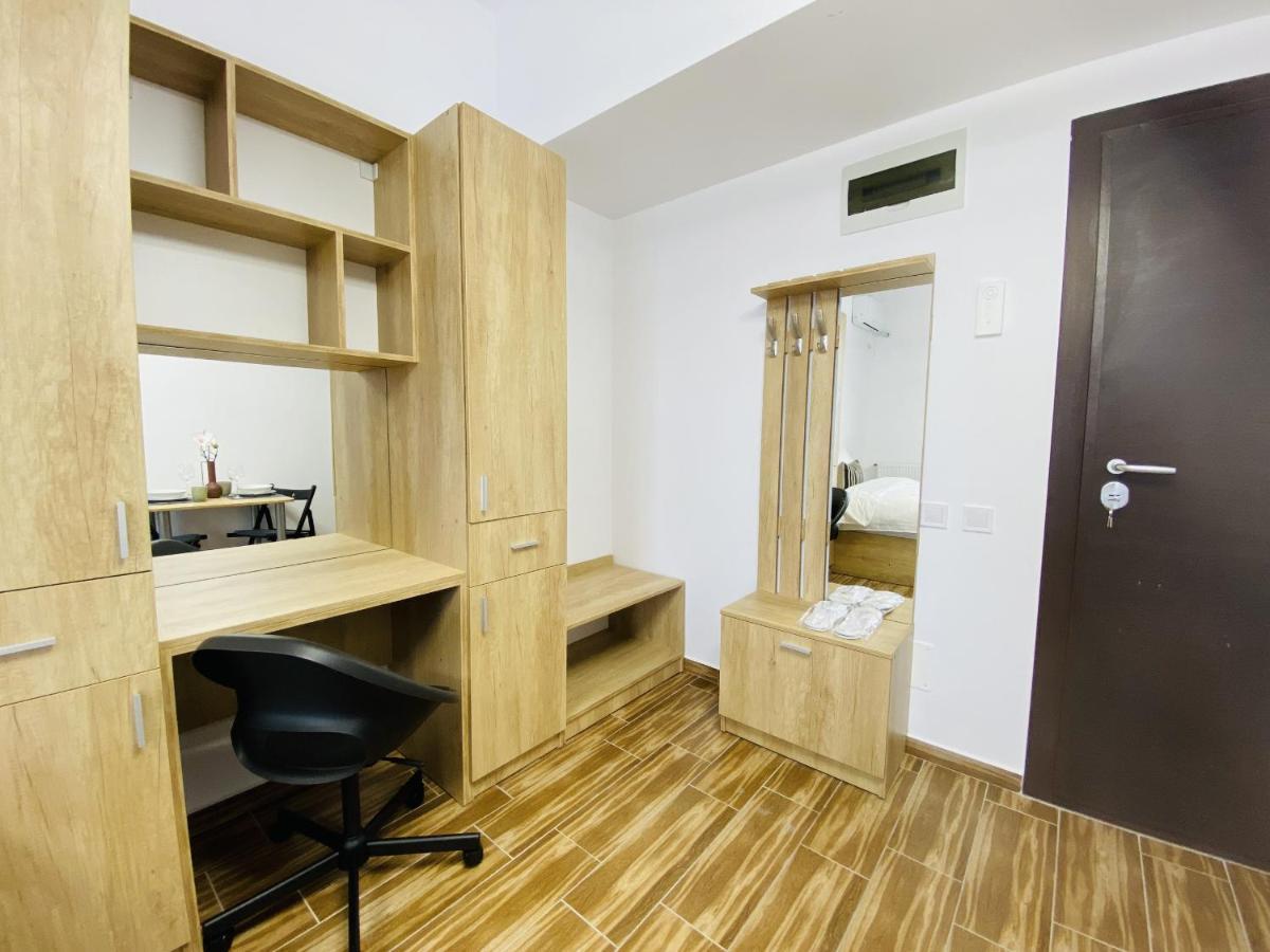 New City Studios With Balcony Бухарест Екстер'єр фото